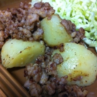 旨♡ひき肉とポテトの味噌マヨ炒め〜♡